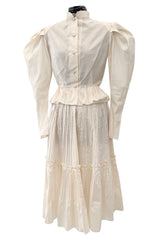 Gorgoeus Early 1980s Vicky Tiel Ivory Silk Pouf Shoulder Button Top & Pleated Skirt Set