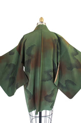 Unusual 1950s Green & Metallic Silk Kimono