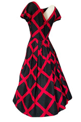 1950s Suzy Perette Black & Red Diamond Pattern Full Skirt Dress