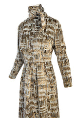 1960s Bill Blass Metallic Gold & Ivory Fused Silk Velvet Dress w Attached Neck Tie