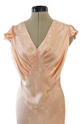 Stunning 1930s Bias Cut Soft Peach Pink Silk Lingerie Dress w Floral Daisy Print