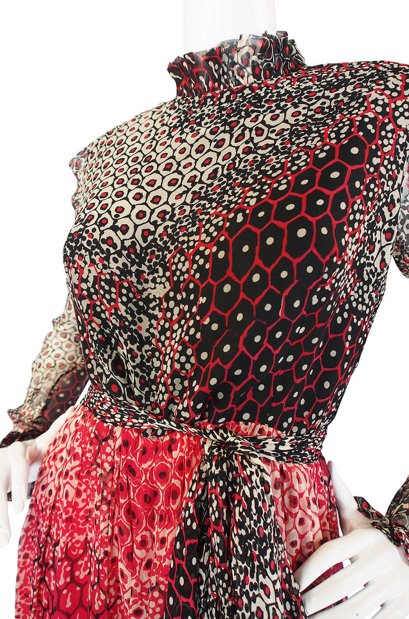 1970s Silk Chiffon Mollie Parnis Dress