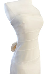 Recent Valentino Ivory Strapless Fitted Bodice Silk Wedding Dress w Train & Back Bow