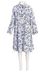 Spring 2005 Burberry Runway & Ad Campaign Blue & White Floral Print Full Cut Linen Trench Coat