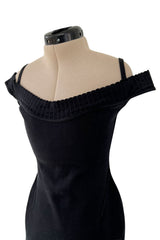 Documented Spring 1992 Azzedine Alaia Black Bodyt Hugging Knit Off Shoulder