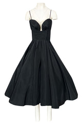 1950s Unlabeled Black Full Circle Skirted Silk Dress w Daisy Applique Bust