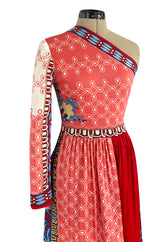 Cutest 1970s Paganne One Shoulder Red Pink & Blue Printed Jersey Dress w Swingy Skirt