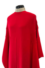 Stunning 2017 Valentino by Pierpaolo Piccioli Minimalist Red Cady Caftan Dress