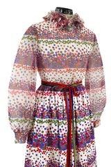 1970s Mollie Parnis Balloon Sleeve Confetti Print Silk Twill & Silk Chiffon Dress w Ruffled Collar