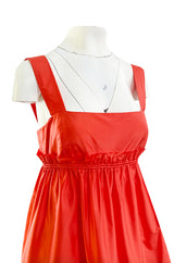 Resort 2008 Oscar de la Renta Look 56 Bright Coral Silk Full & Open Tiered Runway Dress