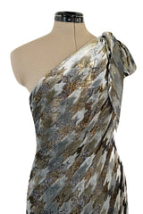 1970s Mollie Parnis Metallic Silver Gold & Copper Fluid Velvet One Shoulder Dress