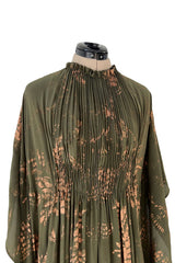 Stunning Spring 2016 Valentino Runway Muted Gold Painted Green Silk Caftan Dress