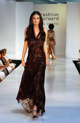 Documented Fall 2004 Richard Tyler Brown Printed Floral Velvet & Beaded Dress w Train & Plunge Back