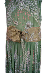 1920s Elaborately Beaded Flapper