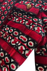 1960s Davidow Red Black & White Fused Cut Velvet Dream Carpet Coat w Matching Belt