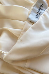 Recent Valentino Ivory Strapless Fitted Bodice Silk Wedding Dress w Train & Back Bow