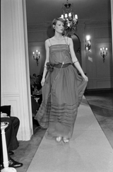 Spring 1978 Unlabeled Christian Dior Haute Couture Silk Dress w Floral Belt