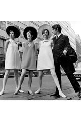 c1968 Pierre Cardin Couture Shift Dress
