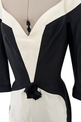 Fall 1995 Thierry Mugler Couture Runway Sculpted Body Shape Black Silk w Ivory Inset Dress