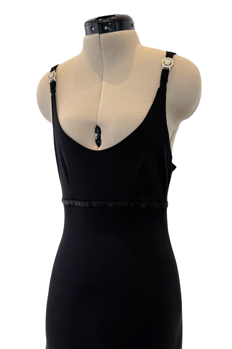 Minimalist c.1995- 1996 Gianni Versace Black Stretch Dress w Side Slit Shrimpton Couture Minimalist c.1995- 1996 Gianni Versace Black Stretch Dress w Side Slit Shrimpton Couture