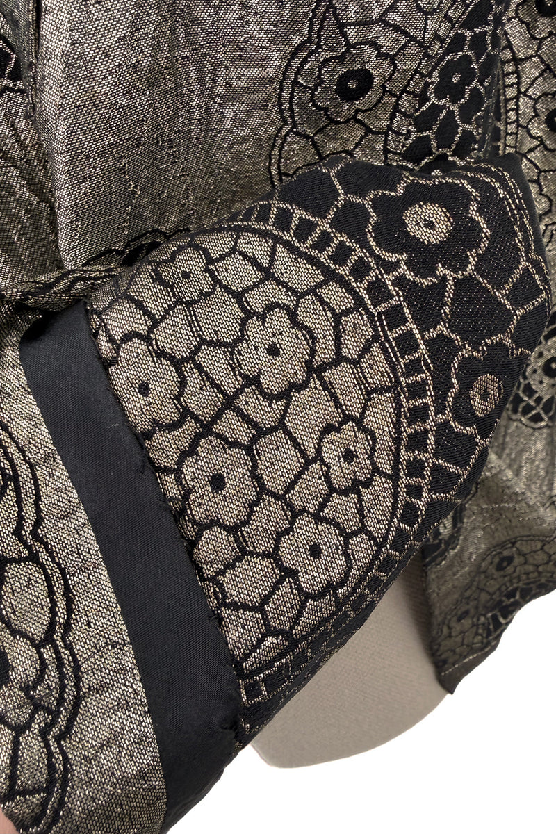 Decadent 1920s Unlabeled Real Metal Thread Metallic Lame & Black Pattern Easy Fit Top