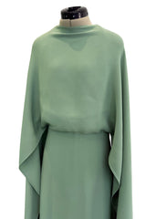 Exceptional 2010s Valentino by Pierpaolo & Piccioli & Maria Grazia Chiuri Pale Green Backless Caped Sleeve Dress