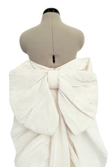 Gorgeous 2013 Lanvin Blanche by Alber Elbaz Strapless Ivory Silk Wedding Dress w Back Bow & Ruffle