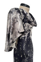 Outstanding Fall 2010 Alexander McQueen Gray Scale Print Silk Dress w Caped Sleeves & Trained Skirt