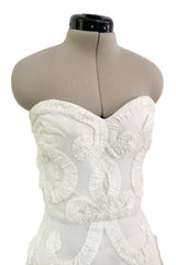 Dreamy Fall 2007 Oscar de la Renta Silk Organza Strapless Wedding Dress w Silk Ribbon Embellishment Detailing