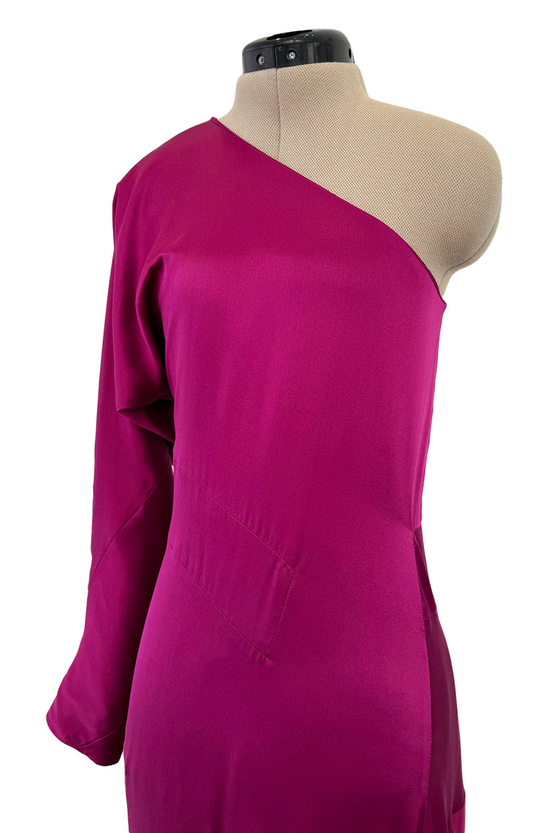 Chic Spring 2008 Yves Saint Laurent by Stefano Pilati Runway Look 35 Deep Fuchsia Pink Silk One Shoulder Dress