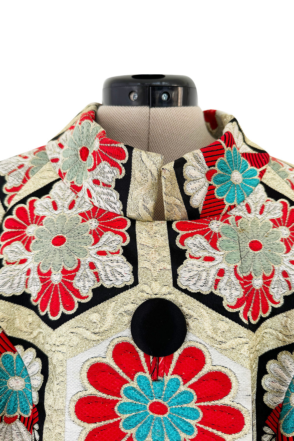 Exquisite Fall 1974 Hanae Mori Metallic Gold Brocade 3/4 Exquisite Fall 1974 Hanae Mori Metallic Gold Brocade 3/4