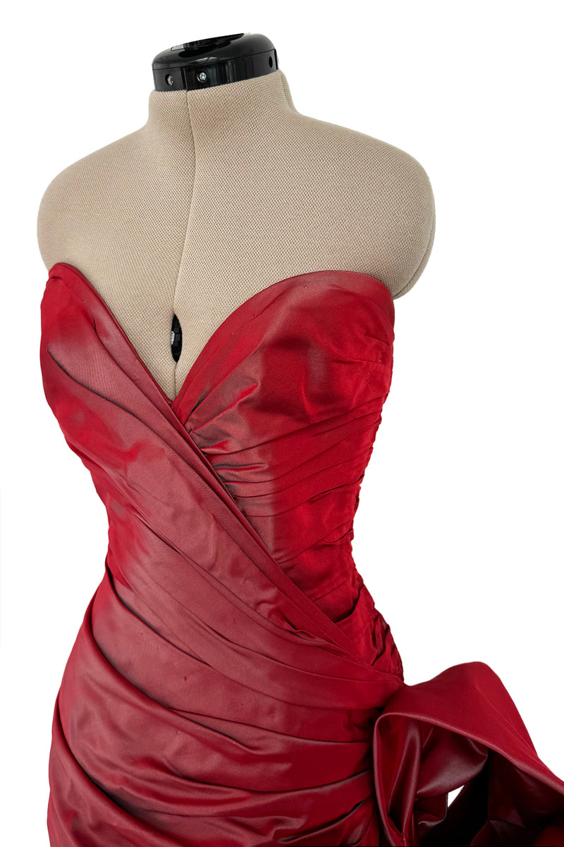 Exceptional Fall 1991 Emanuel Ungaro Haute Couture Runway Strapless Hand Draped Iridescent Silk Dress w Bow
