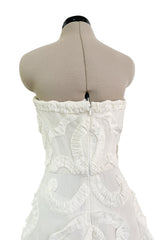 Dreamy Fall 2007 Oscar de la Renta Silk Organza Strapless Wedding Dress w Silk Ribbon Embellishment Detailing