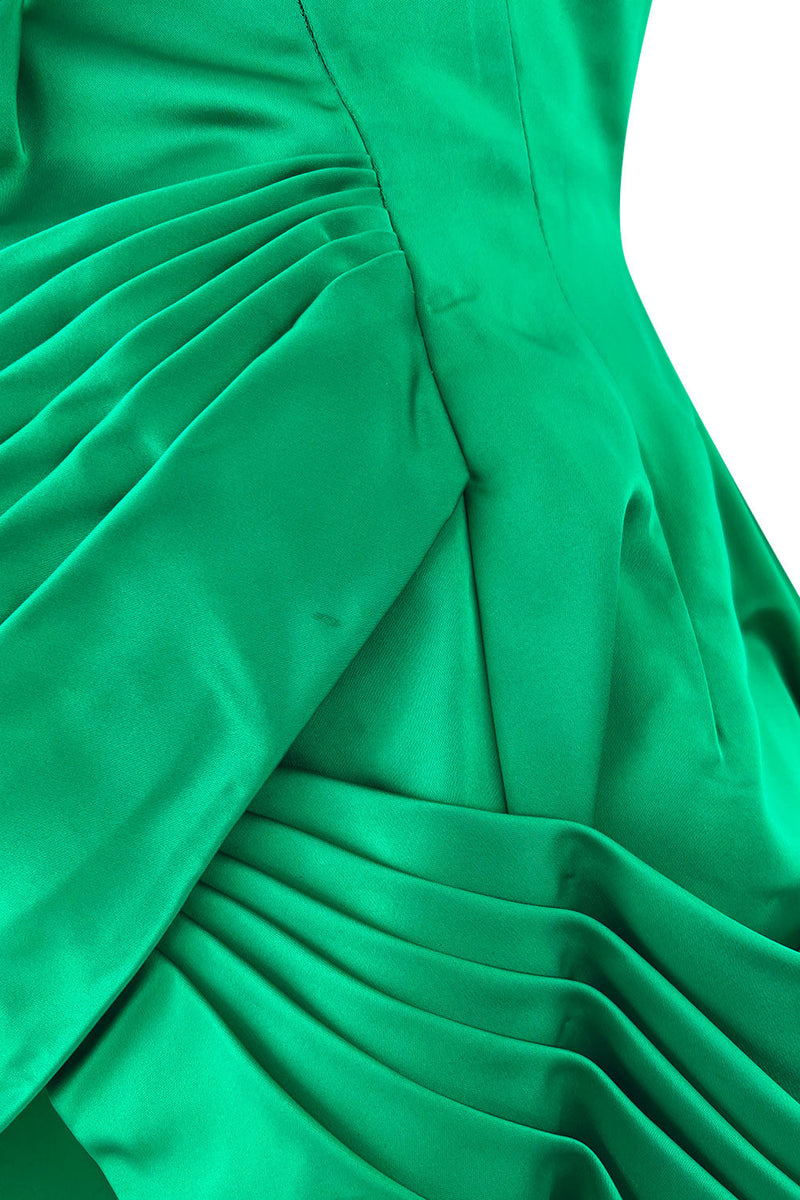 Unusual 1950s Symphony Fashions Brilliant Green Hourglass Dress w Unusual Pleated Skirt