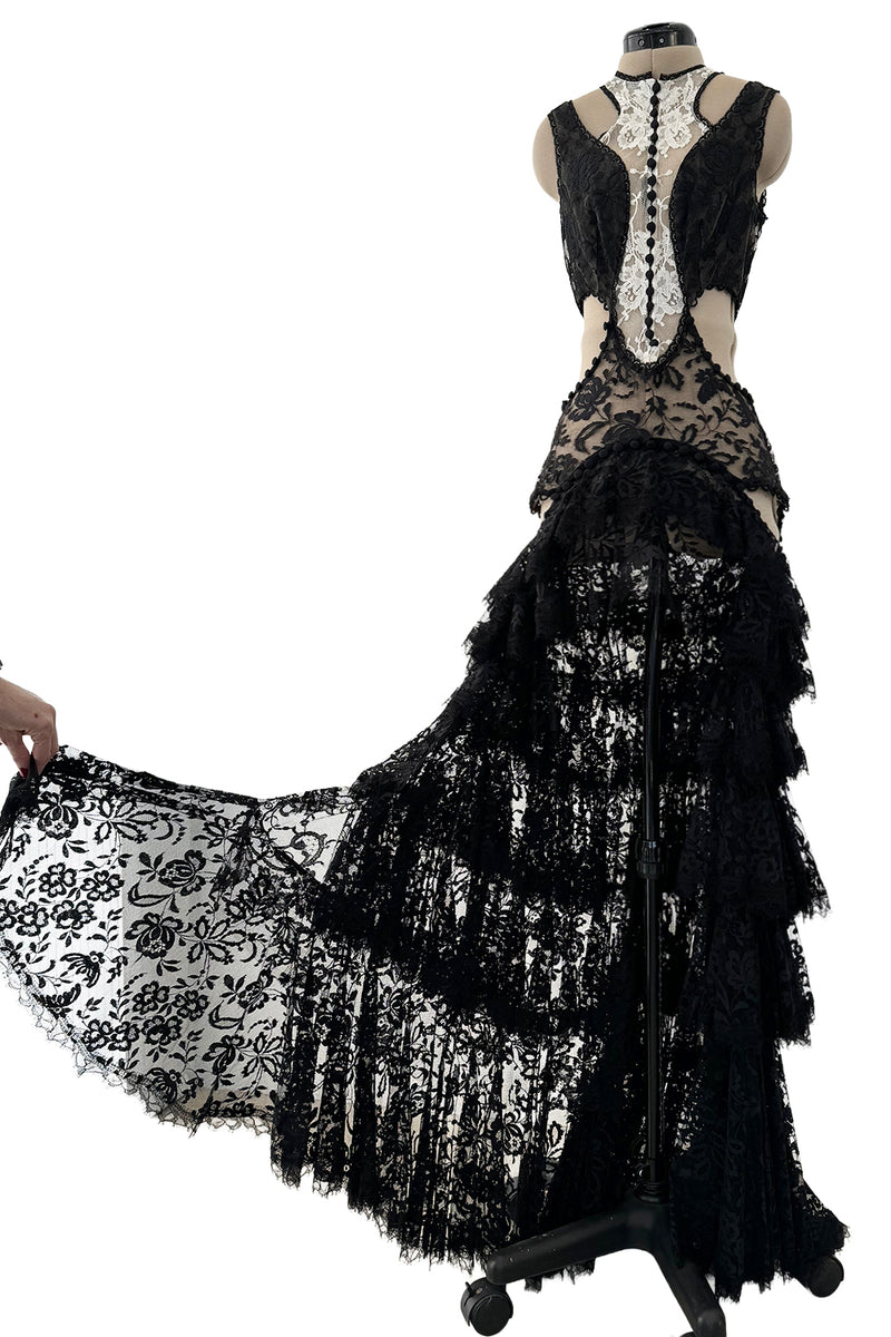 Exquisite Spring 2016 Alexander McQueen by Sarah Burton Runway Look 34 Black & White Lace Cut Out Dress