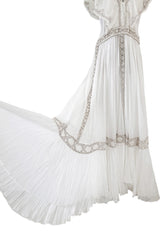 Resort 2017 Valentino by Pierpaolo Piccioli & Maria Grazia Chiuri Runway Look 67 Beaded Cotton Dress