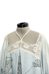 Outstanding 1970s Jean Varon Crane & Ocean Print Jersey Caftan Dress w Hand Crocheted Collar