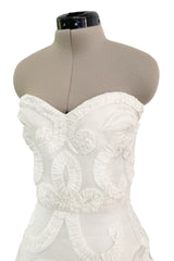 Dreamy Fall 2007 Oscar de la Renta Silk Organza Strapless Wedding Dress w Silk Ribbon Embellishment Detailing