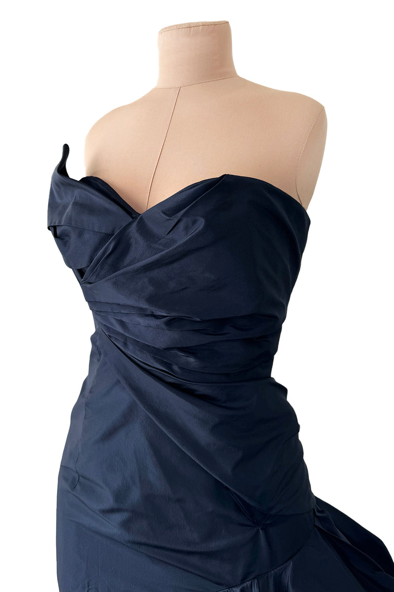 Resort 2011 Oscar de la Renta Runway Deep Blue Strapless Silk Dress w Shrimpton Couture Resort 2011 Oscar de la Renta Runway Deep Blue Strapless Silk Dress w Shrimpton Couture
