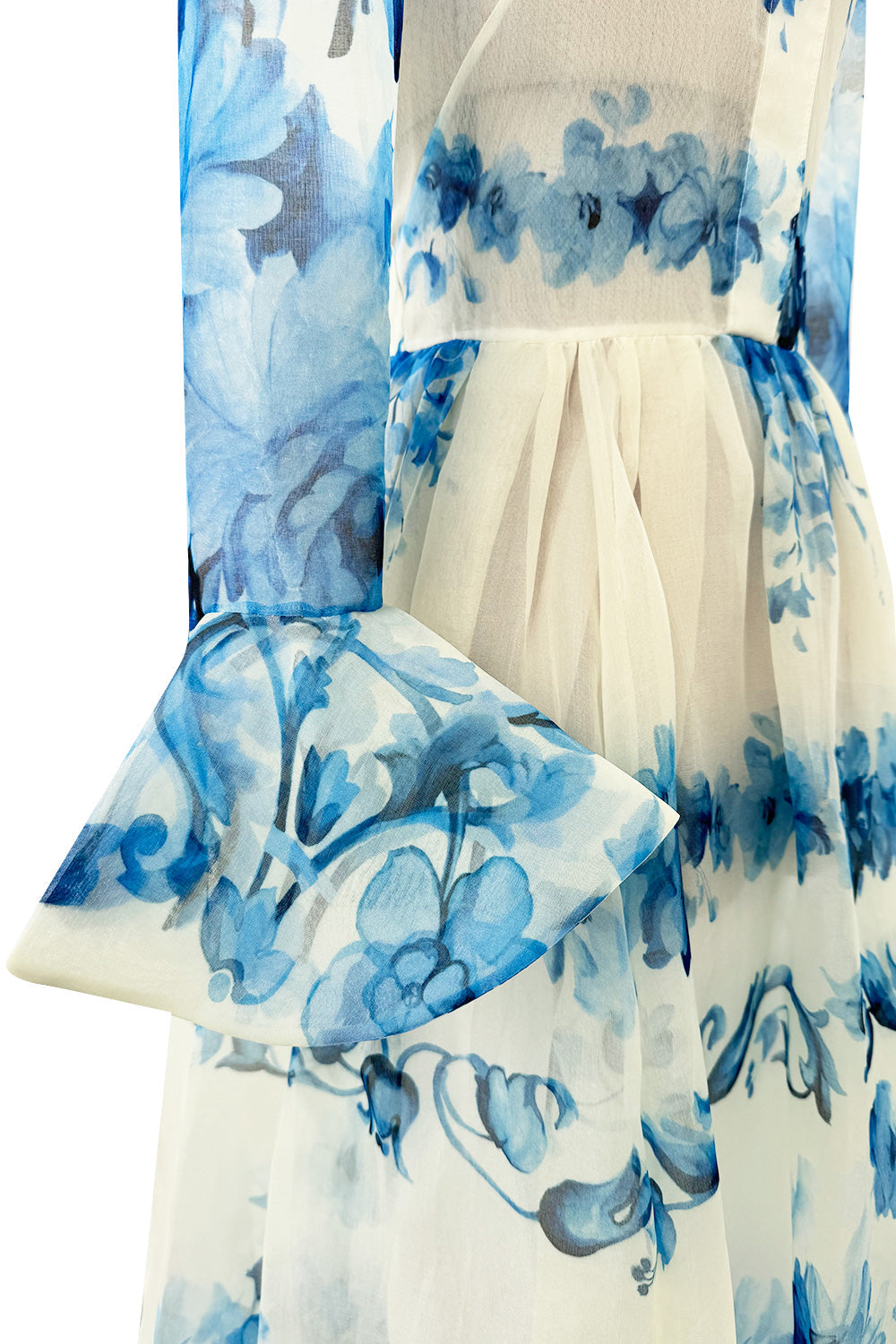 Pre-Fall 2020 Valentino by Pierpaolo Piccioli Runway Look 3 Blue & Whi –  Shrimpton Couture