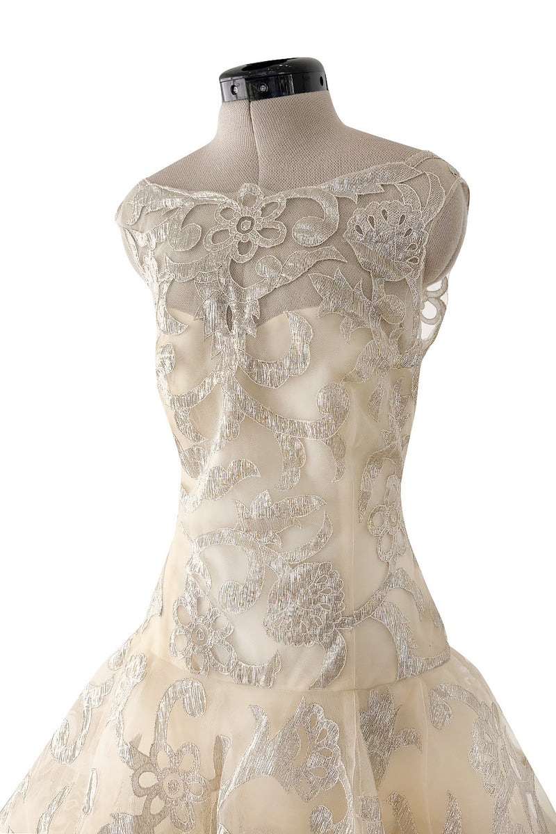 Dreamy Pre-Fall 2015 Oscar de la Renta Look 36 Metallic Gold Applique & Ivory Net Dress