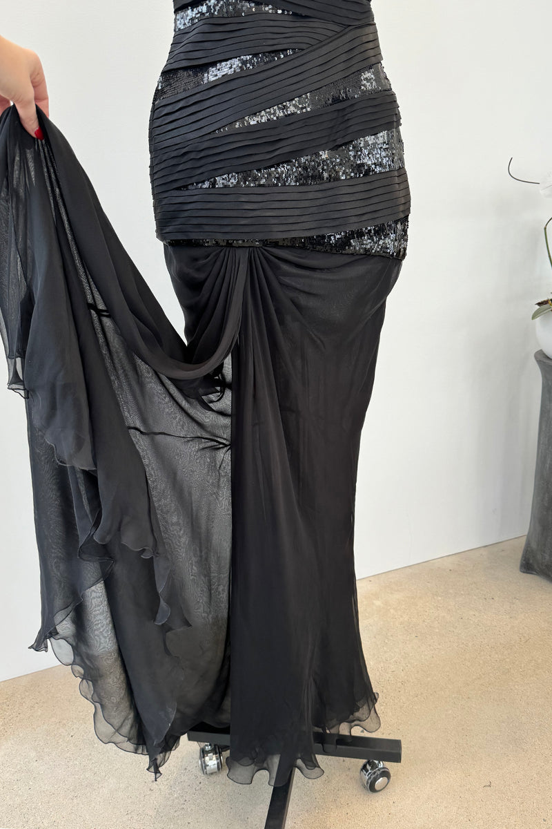 Versace Fall 2006 Black Silk & Sequin Plunge Dress - 14-14.5" W