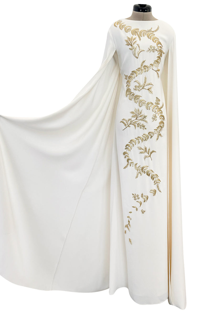 Spring 2019 Oscar de la Renta by Laura Kim & Fernando Garcia Gold Embellished Ivory Caftan Dress