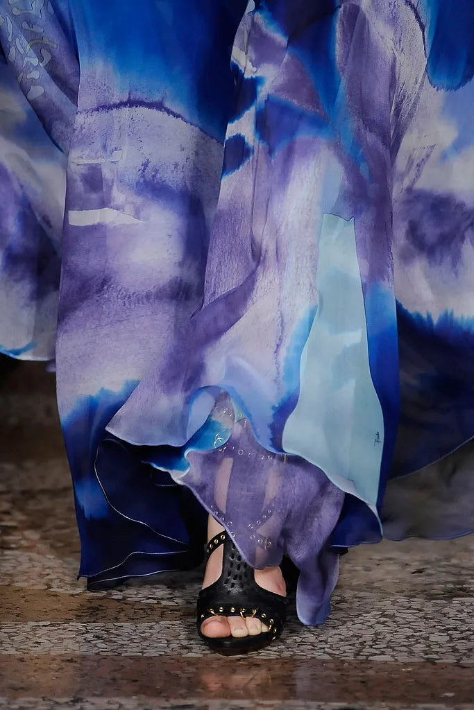 Spring 2010 Emilio Pucci by Peter Dundas Runway Look 24 Blue Printed Silk Chiffon & Sequin Dress