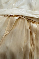 Dreamy Spring 1984 Emanuel Ungaro Haute Couture Runway Ivory Applique Lace & Silk Dress