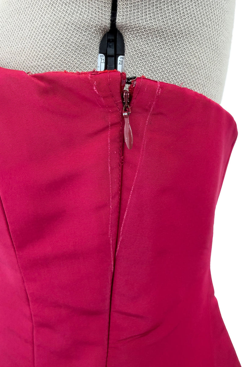 Gorgeous 1980s Oscar de la Renta Deep Fuchsia Pink Silk Strapless Silk Dress w Full Skirt