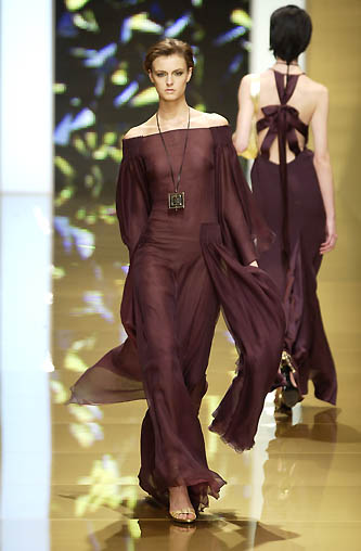 Beautiful Fall 2002 Valentino by Mr. Valentino Runway Look 65 Flowing Black Silk Chiffon Caftan Dress