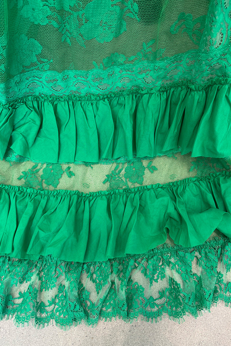 Remarkable Resort 2019 Gucci by Alessandro Michele Runway Look 9 Green Lace & Net Ruffle Dress w Train