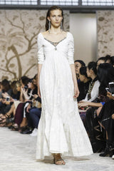 Spring 2018 Etro by Veronica Etro Runway Look 3 White Cotton Gauze Dress w Embroidery & Sequins