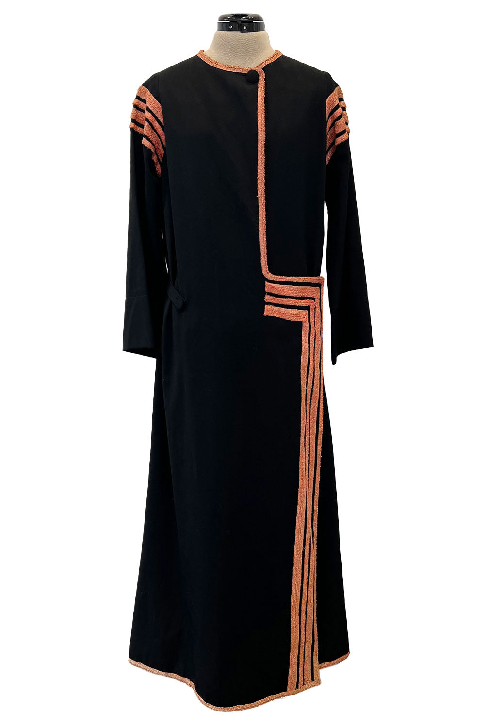 Fabulous 1920s Unlabeled Black Wool & Deep Orange Coral Raffia Trim Fl ...